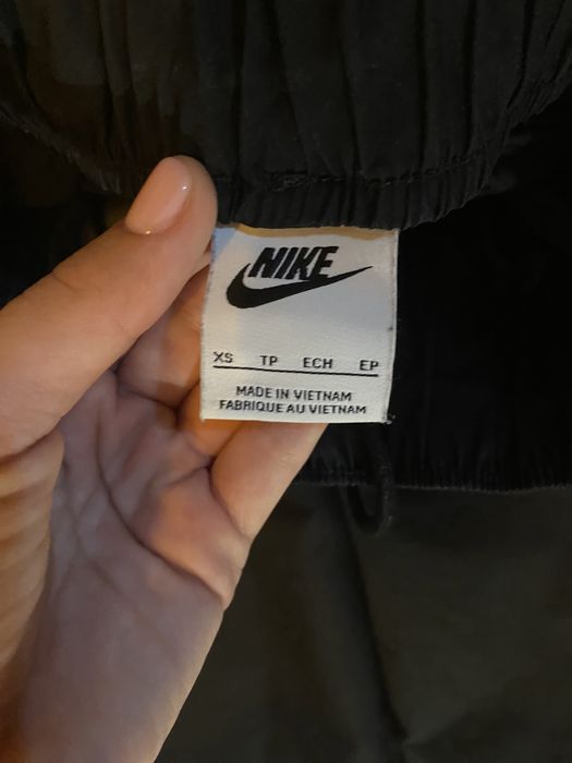 Дамски панталон Nike