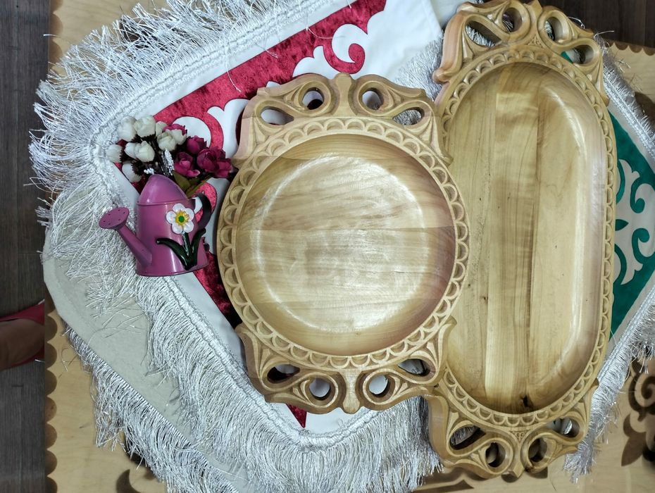 Астау ет табақ ағаш табақ қазақи ыдыстар кеселерде бар