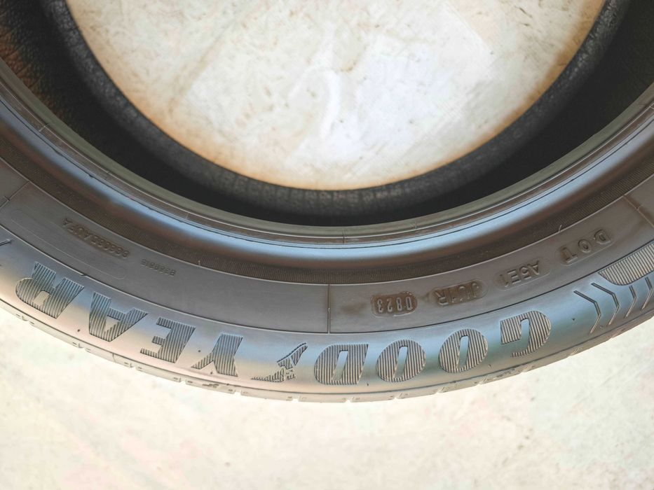 Anvelope 205/55/17 an 2023 vara GOODYEAR Efficient Grip Performance