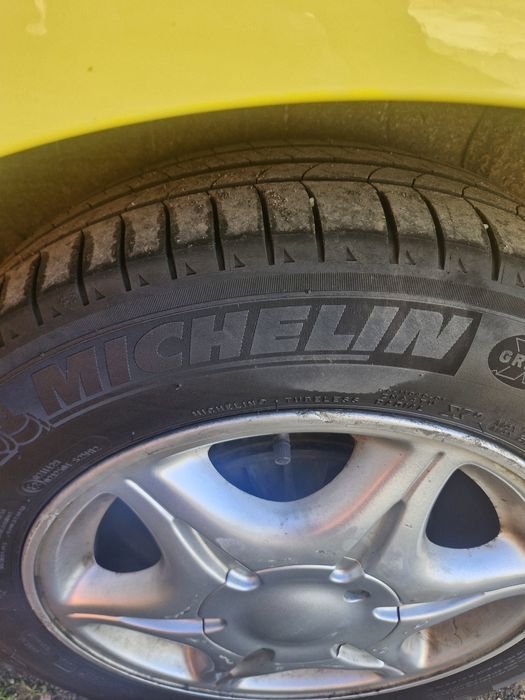 Dacia lodgy 6+1   1.5  дизел   90 к.с  2013 g