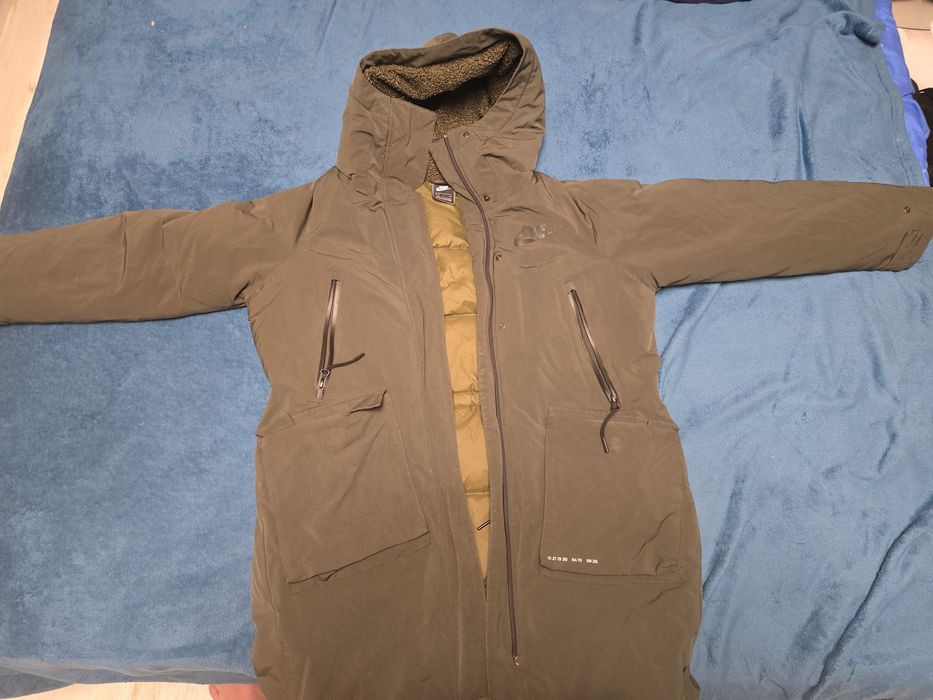Geaca nike originală