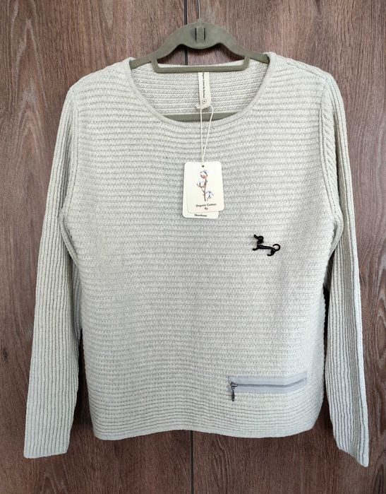 Пуловери нови с етикет - кашмир, ангора, камилска вълна, с брошки