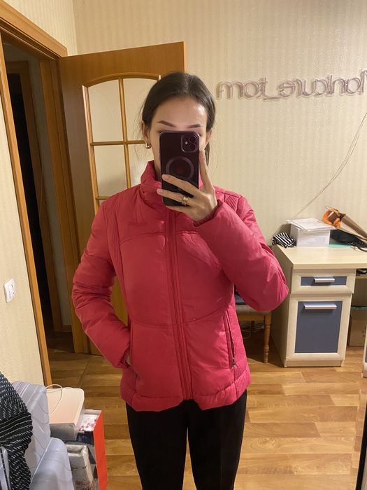 женские куртки пуховики