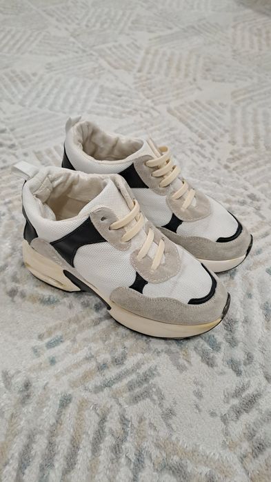 Женская обувь по 500