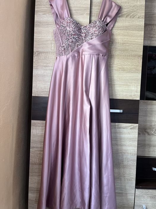 Rochie de eveniment