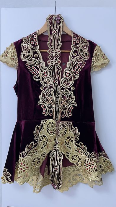 Камзол с поясом