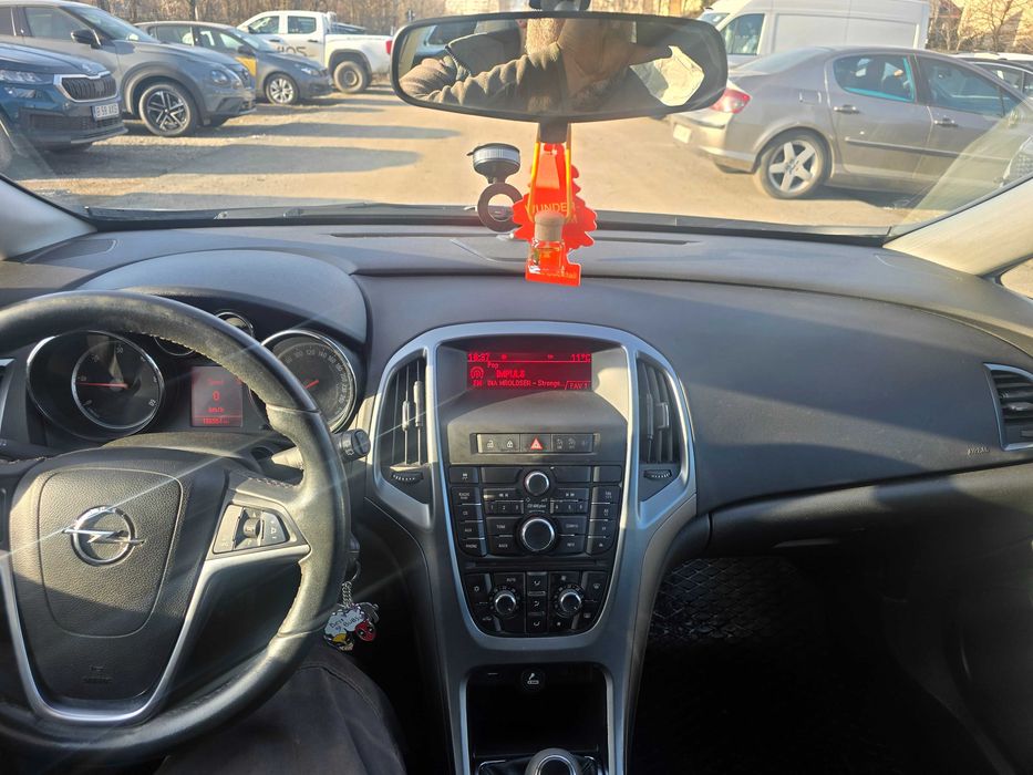 Opel Astra J 2014, 106.000 km reali, verificabili, Euro 5.