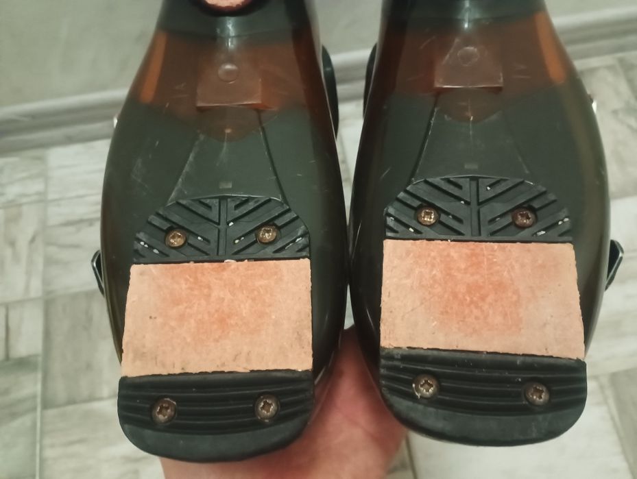 Ски обувки 27.5 номер 43 Lange Super Blaster 120