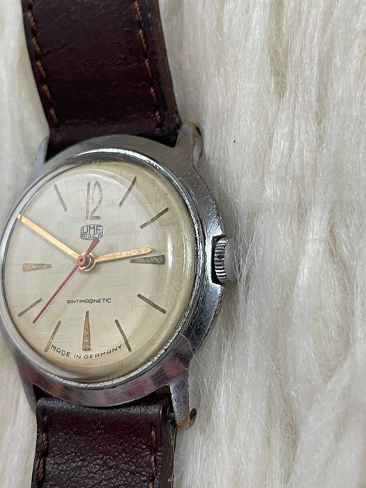 Ceas de Colectie UMF Ruhla Calibre 24-32  Germania 1966  Mecanic 34 mm