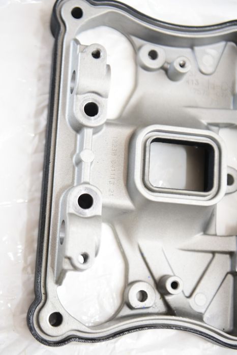 CAPAC CHIULOASA Harley Davidson Sportster 883 și 1200 Rocker Arm Box