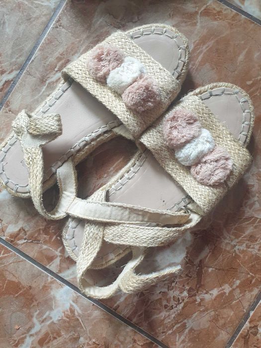 Adidas,sandale,Zara pret excelent fetițe mar.32,33