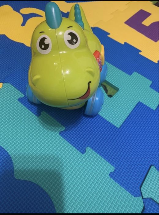 Jucarie interactiva ( dinozaur)