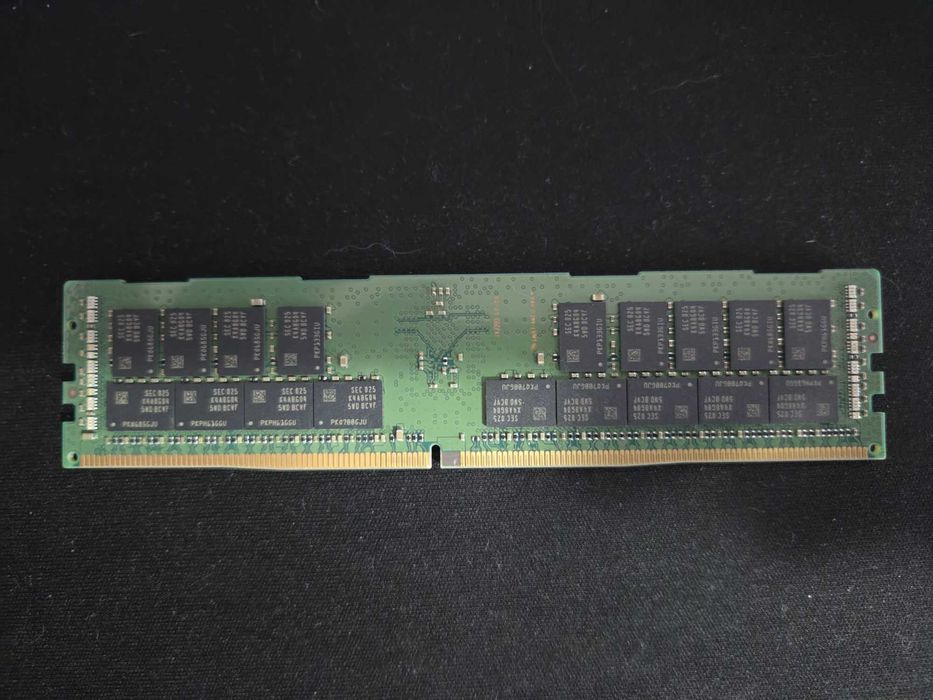 Samsung 32GB DDR4-2933 RDIMM M393A4K40CB2-CVFBY ECC Server Memory RAM