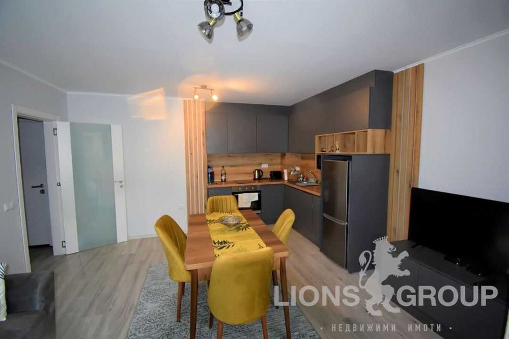 Дава се под наем Двустаен апартамент в Варна, Окръжна болница - 70 кв.м за 600 € - Снимка #1