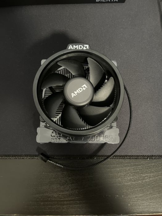 Cooler Stock AMD Wraith Stealth (de la Ryzen 5 5600X) – Nou / Neutilizat