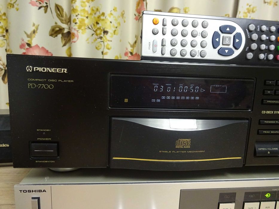 CD player Pioneer PD-7700