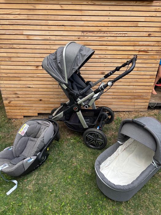 Carucior hartan si scoica cybex