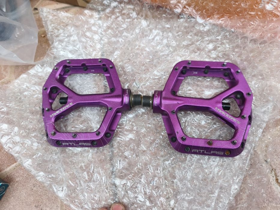 Pedale Race Face Atlas Purple