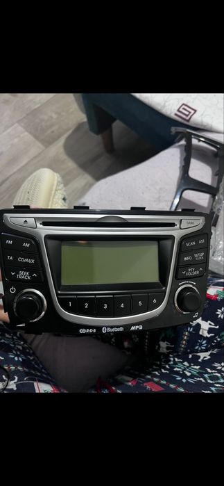 Продается автомагнитолог