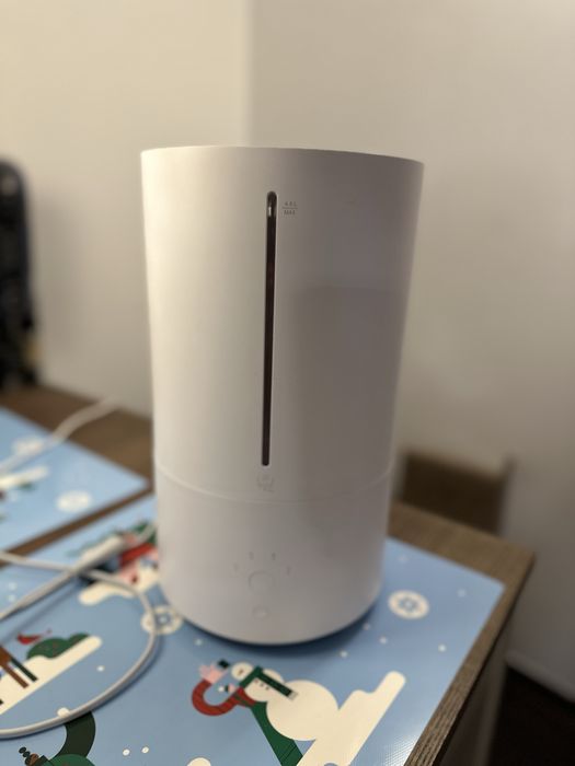 Vand Xiaomi Smart Humidifier 2 – ca nou, foarte putin folosit