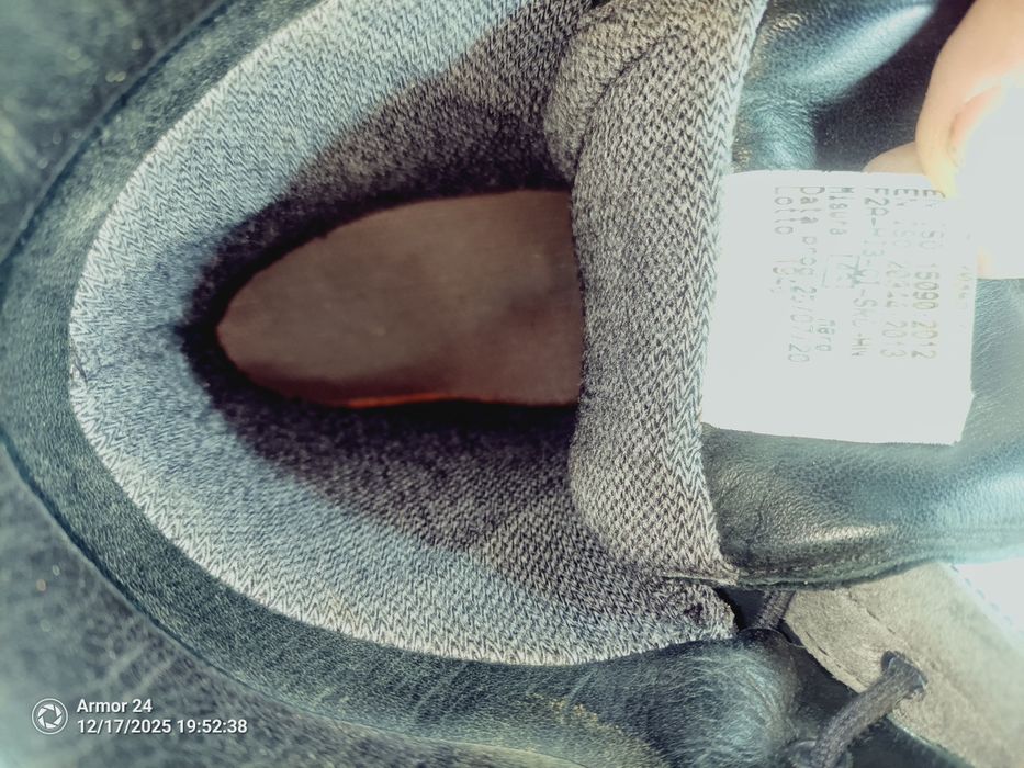 Високи пожарникарски кубинки