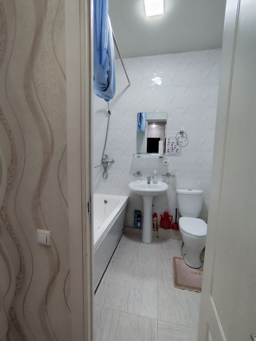 Аренда квартира ибин сино да навастиройка дом факат 1 ЯРИМ ойга 500$