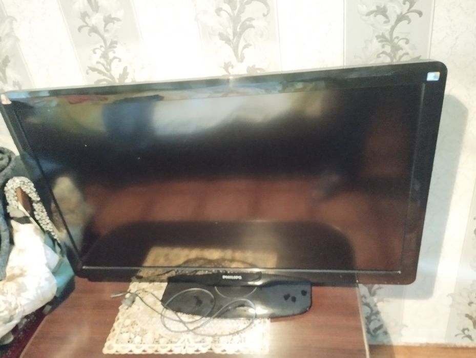Срочно Продам Телевизор PHILIPS