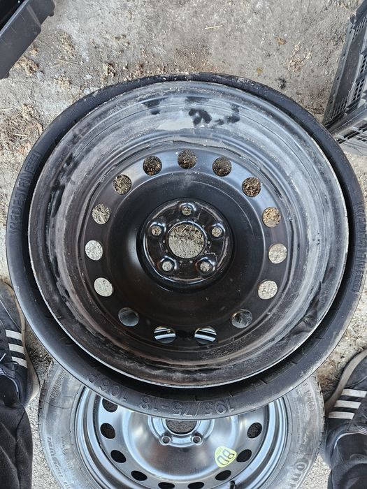 Резервна гума патерица за Audi Q5  195 75 18