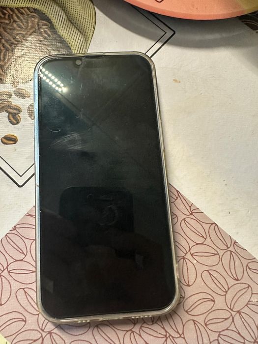 Vand Iphone 14 folosit
