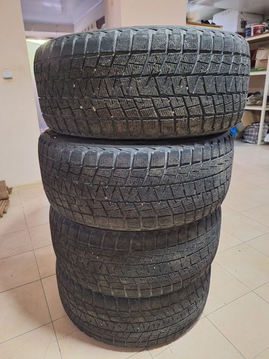 Комплект зимней резины 275/45R20