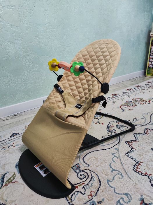 Детский шезлонг качалка