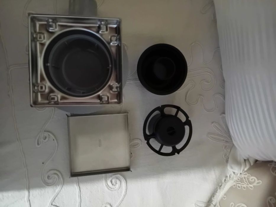 Подов сифон за баня