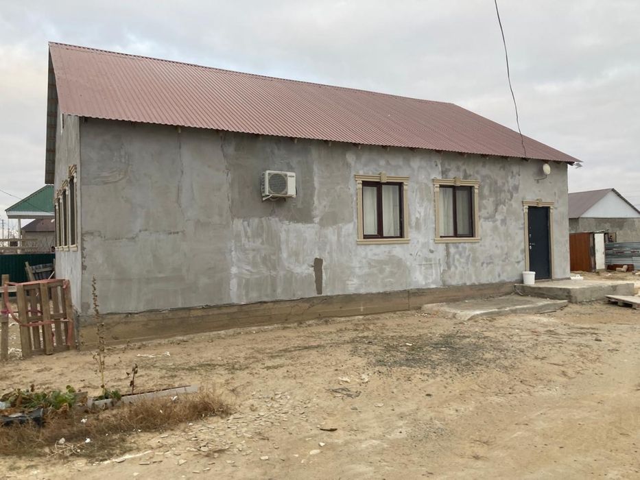 Уй Жанаталапта  10/13 метр кв