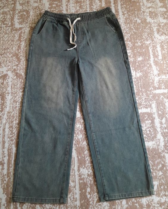 Продам джинсы новые в упаковке