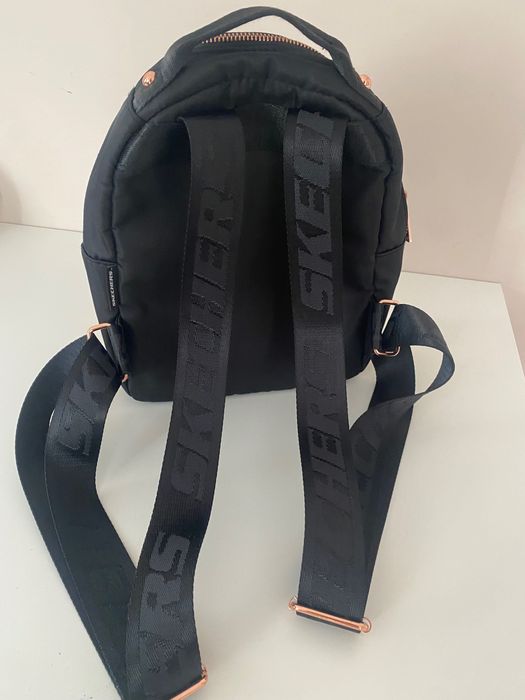 Дамска раничка Skechers