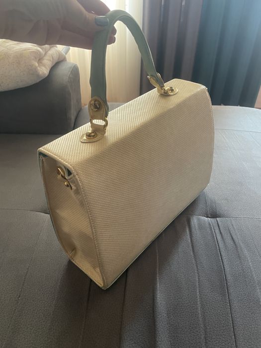 Дамска чанта