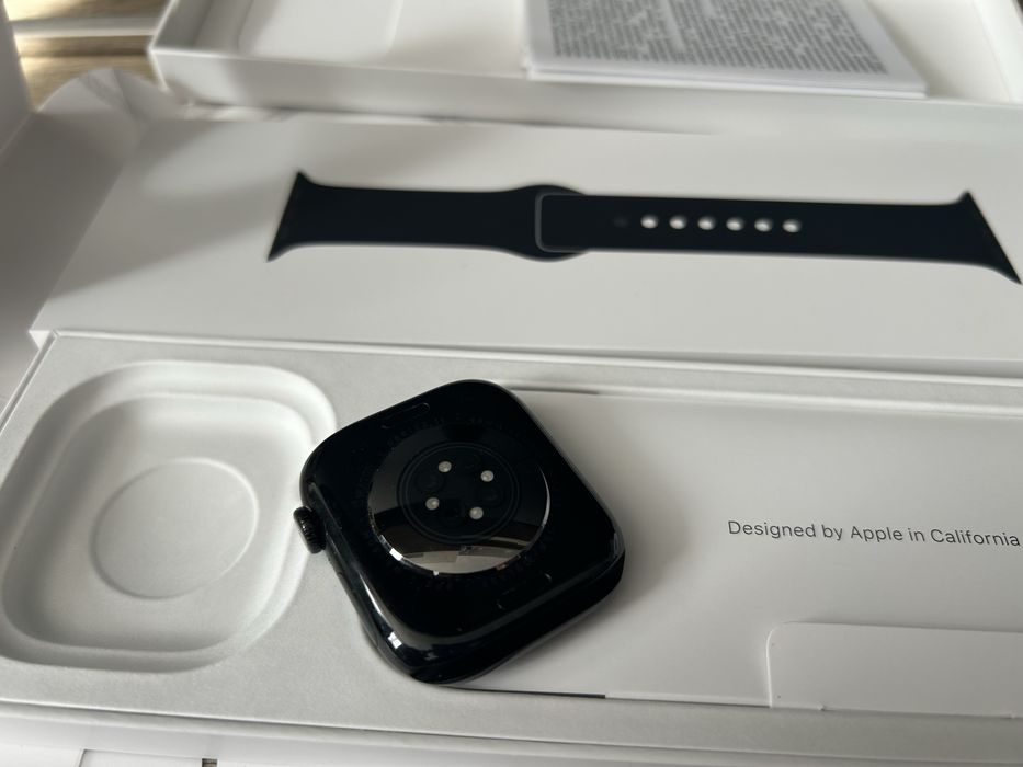 Apple Watch 11 46mm 24м. гаранция ***Промо***