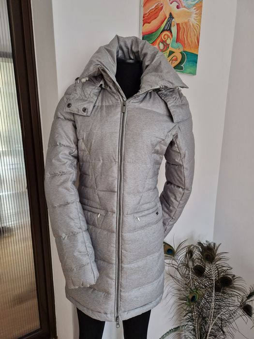 Geacǎ iarnǎ lungǎ de la O’Neill , rezistentǎ la vânt , frig , ploaie