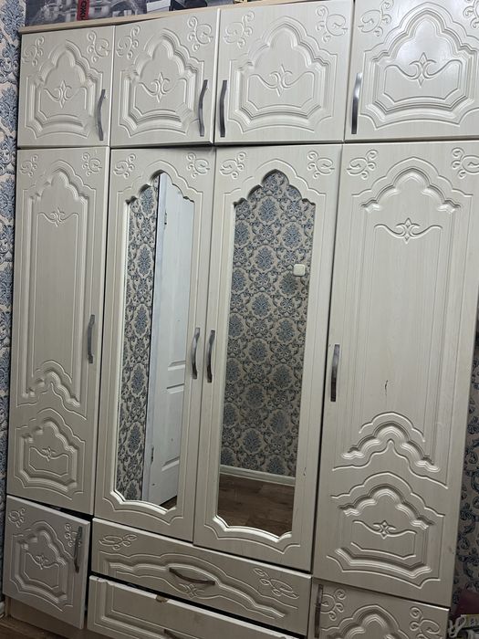 Шкаф в нормальном состояний