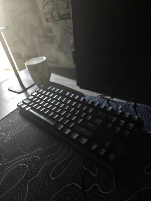 Обмениваю или продаю клавитару