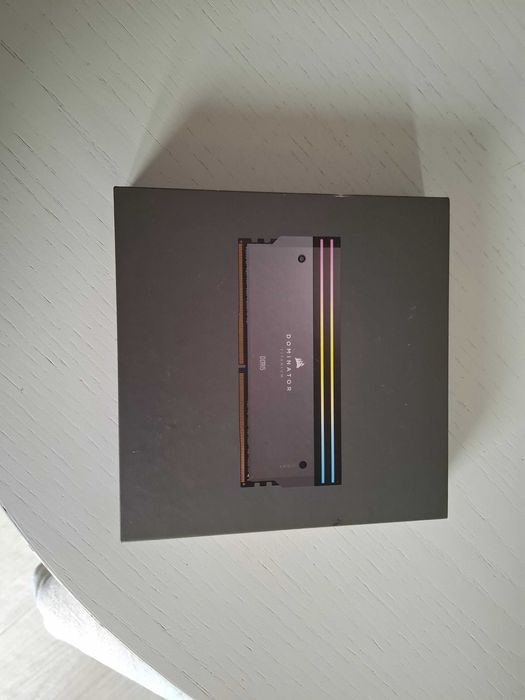 Vand Corsair Dominator  Titanium, 32GB (2x16GB)  DDR5 6000MHz CL30