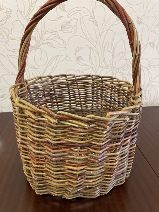 Корзинка плетеная доя декора, для дарения подарков