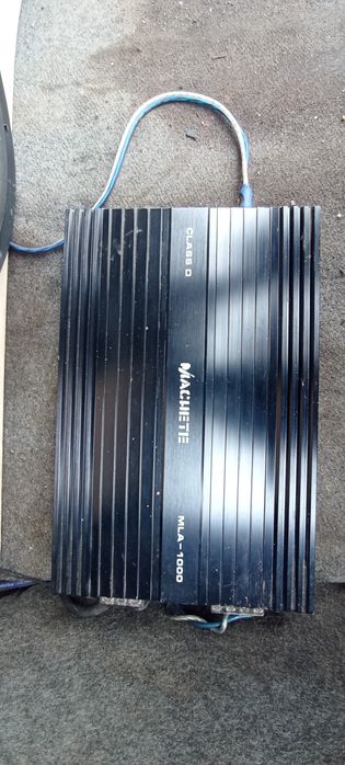 Продам сабвуфер с усилком