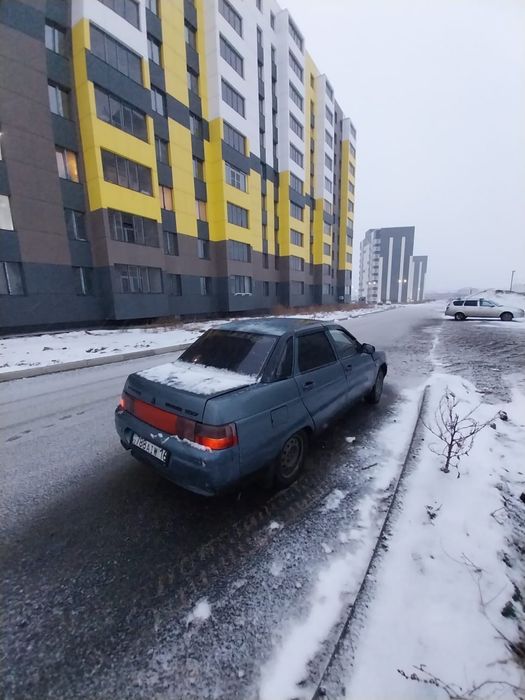 Продам машину 600