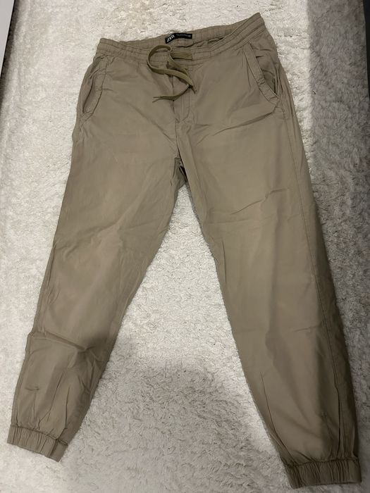 Pantaloni zara de primavara.