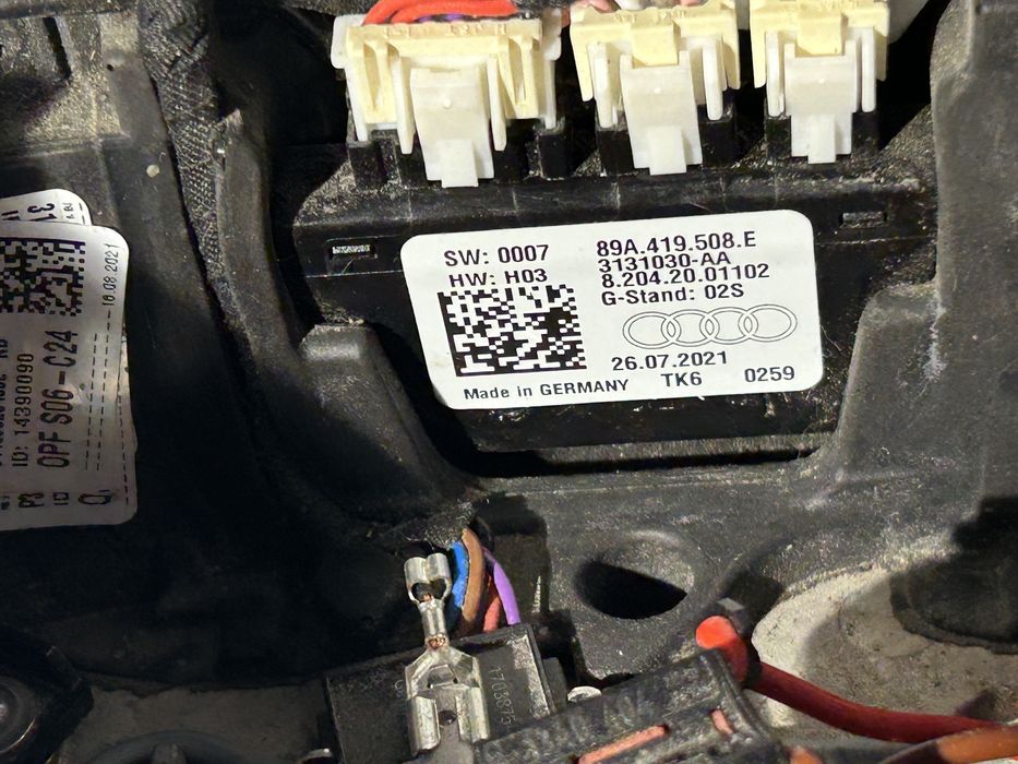 Volan  teșit Audi/ padele/ comenzi tactile
