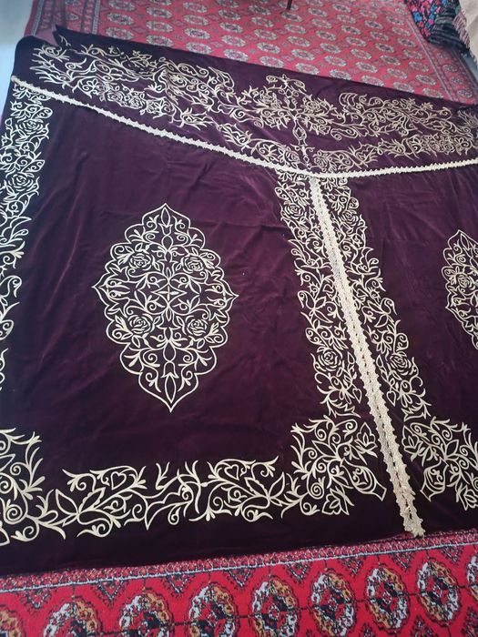 ЧИМИЛДИК  аппликация тикилган