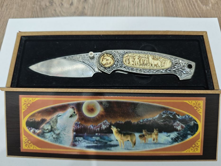 Подарок мужчине аксессуар.