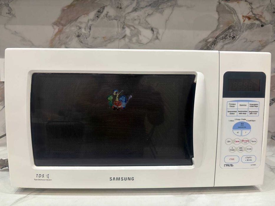 Микроволновка с грилем Samsung G2739NR (20 л) / Отличное состояние