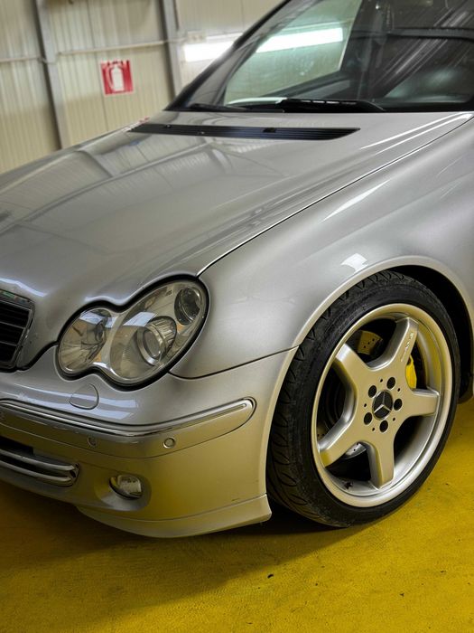 Mercedes Benz c220 CDI  150 CP